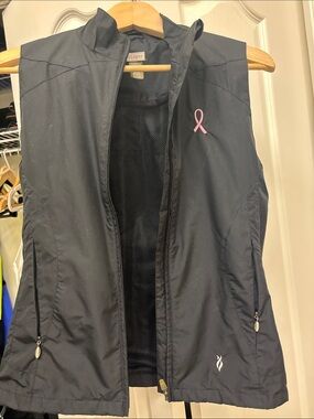 Lopez Women’s Black Sleeveless Vest with Pink Ribbon Accent